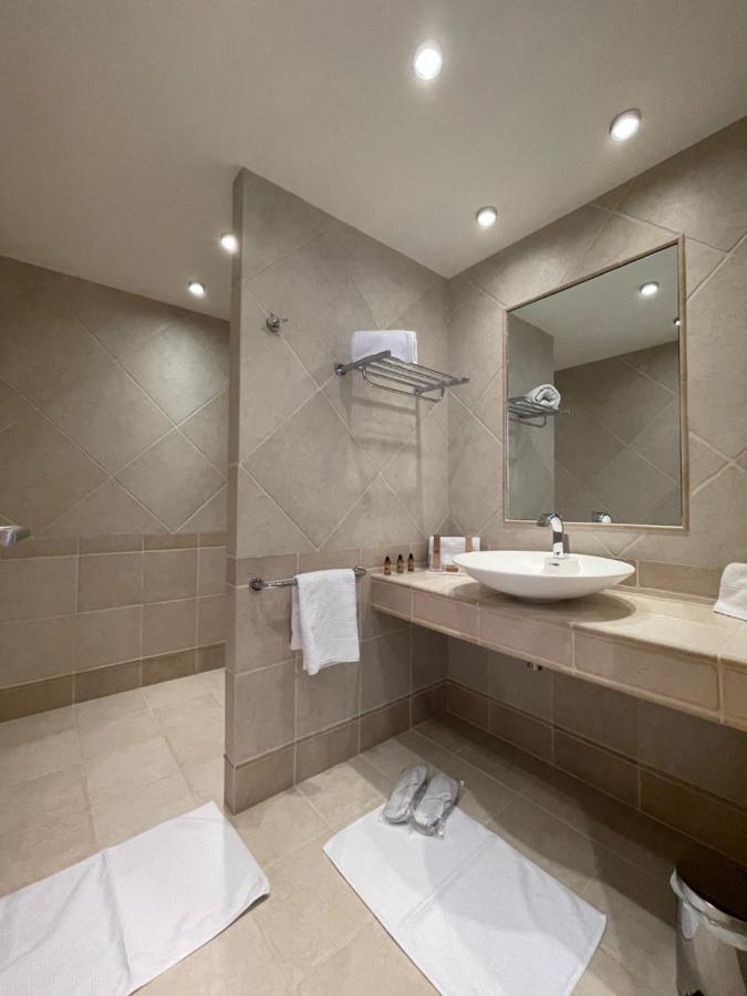 Chateau De Cachard Boffres Ngoại thất bức ảnh