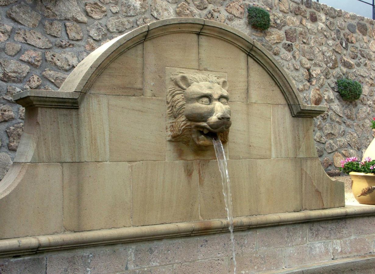 Chateau De Cachard Boffres Ngoại thất bức ảnh