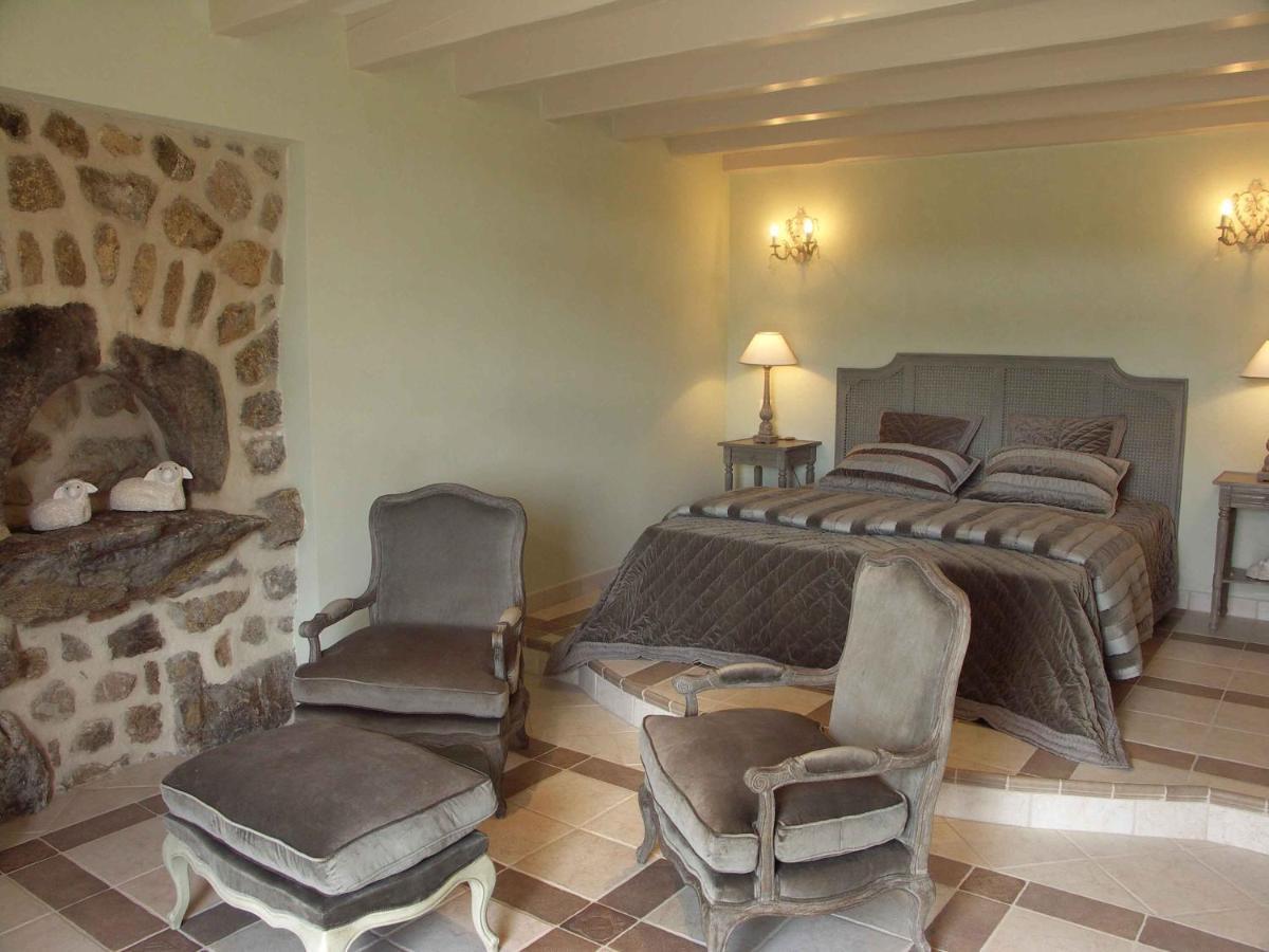 Chateau De Cachard Boffres Ngoại thất bức ảnh